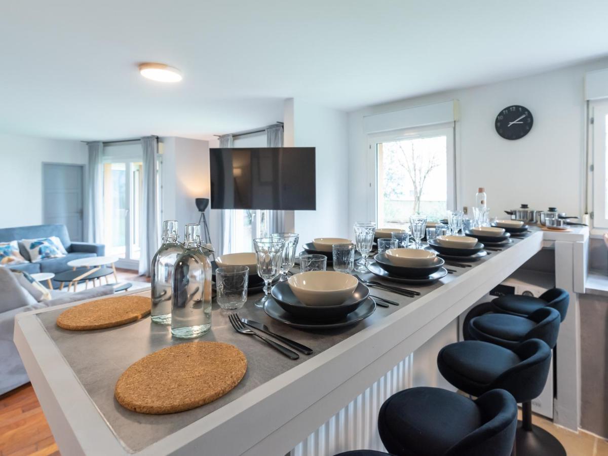 Appartamento Le Phenix - Hypercentre 16 Personnes Garage Gratuit Wifi Jardin Barbecue Proche Parc Tete D'Or Villeurbanne Esterno foto